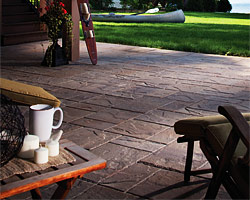 Lafitt™ Patio Slab Collection